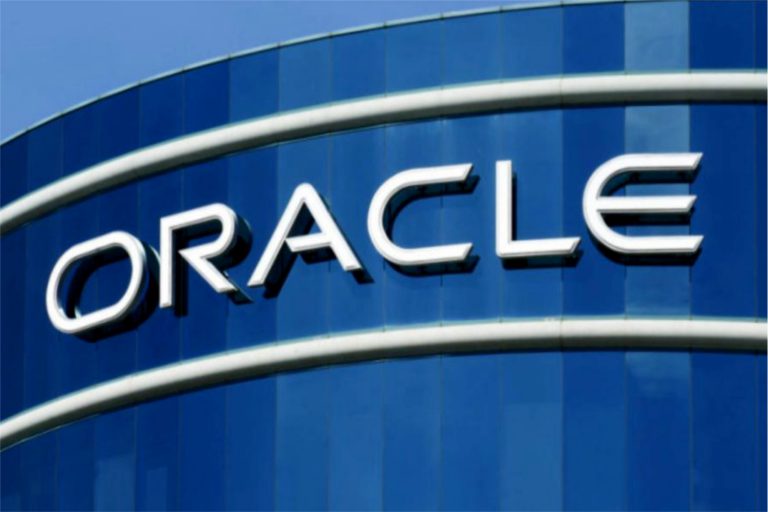 Red Hat i Oracle rozszerzają współpracę w celu udostępnienia systemu Red Hat Enterprise Linux na platformie Oracle Cloud Infrastructure (OCI)