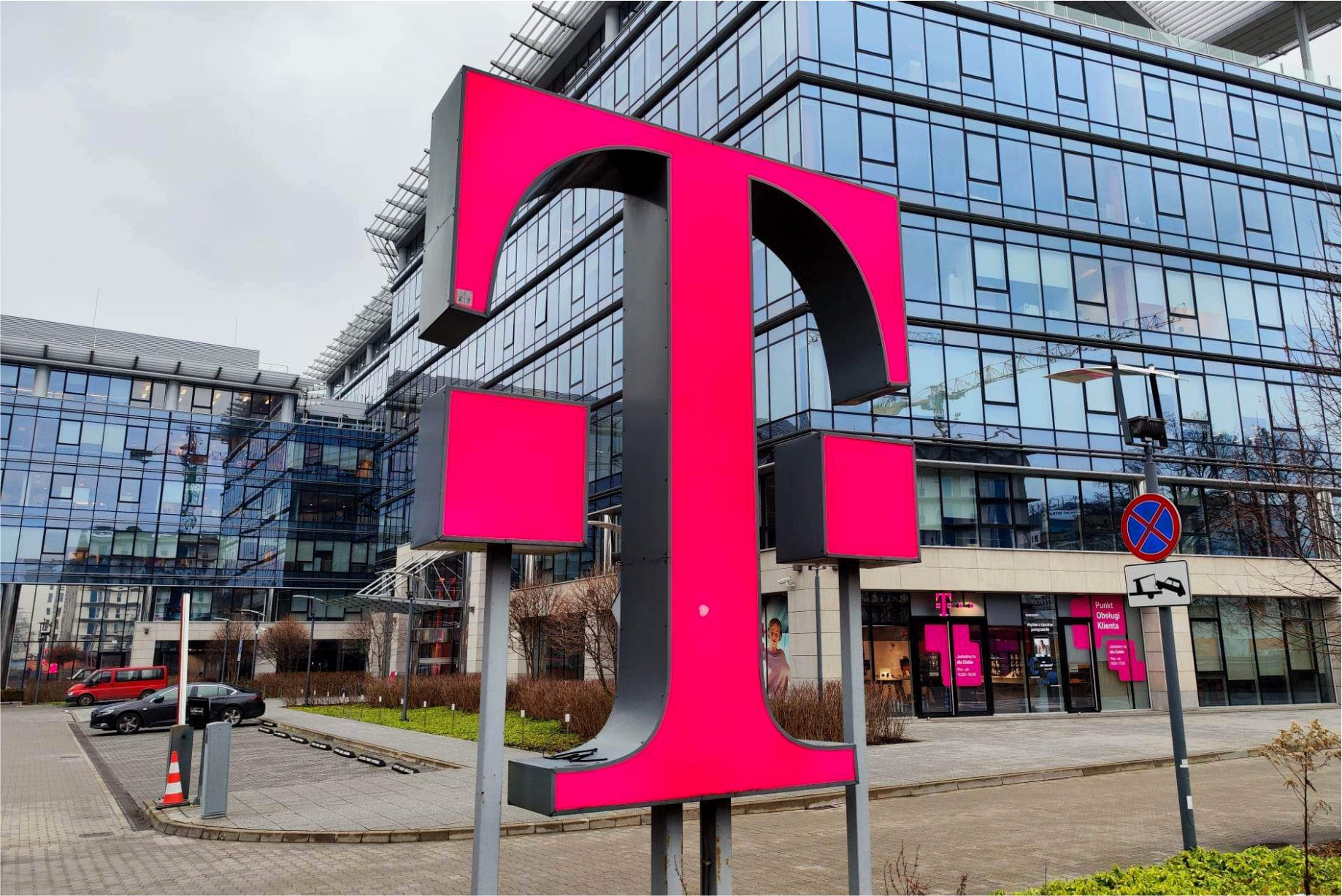 T-Mobile Polska prezentuje swoje wyniki za zeszły rok i ma się z czego cieszyć